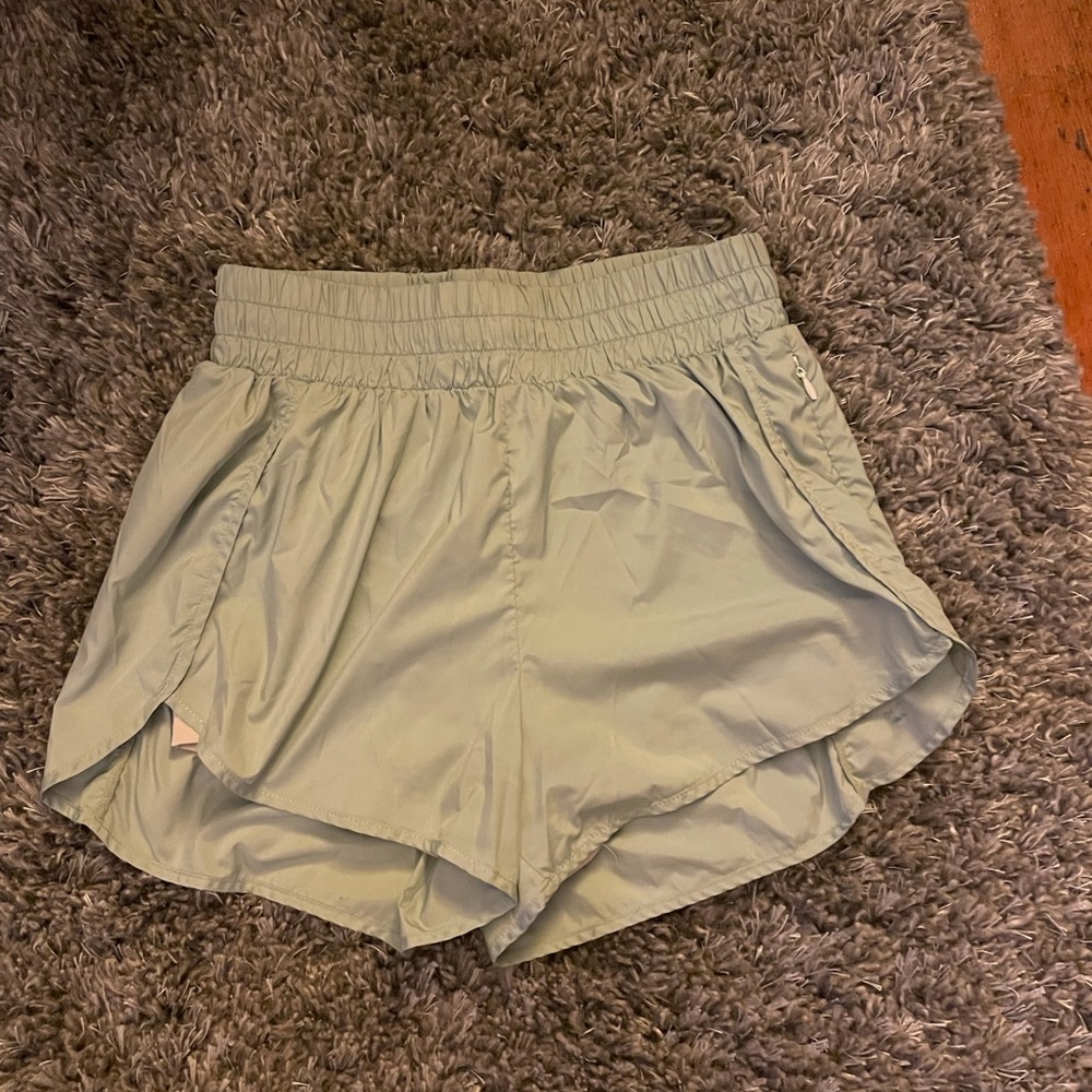 High Waisted Short